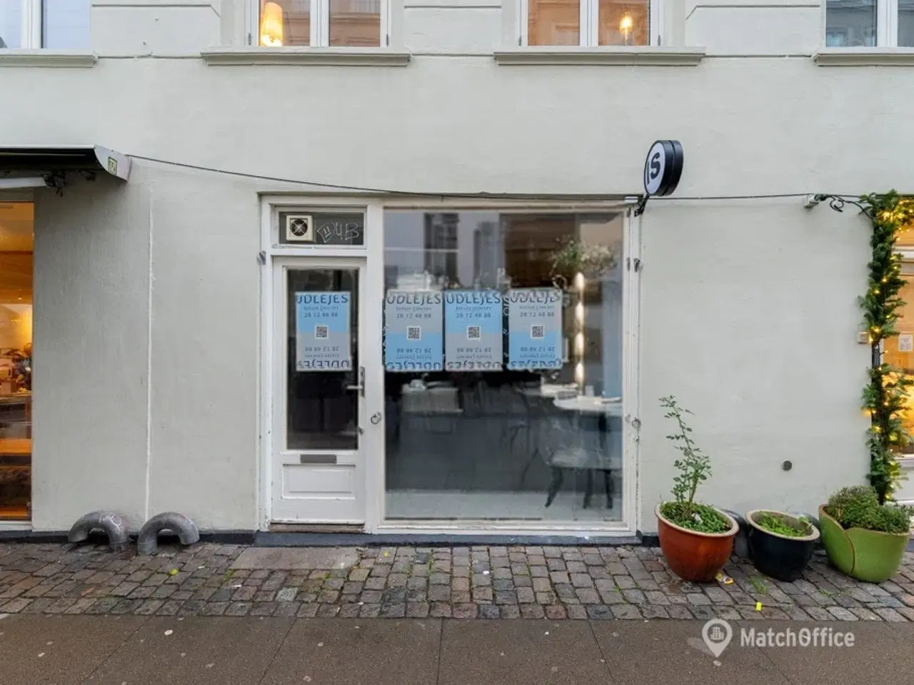Billede 2 - UDLEJES: Regulært butikslokale med stort vinduesparti – midt i Elmegades levende butiksmiljø
