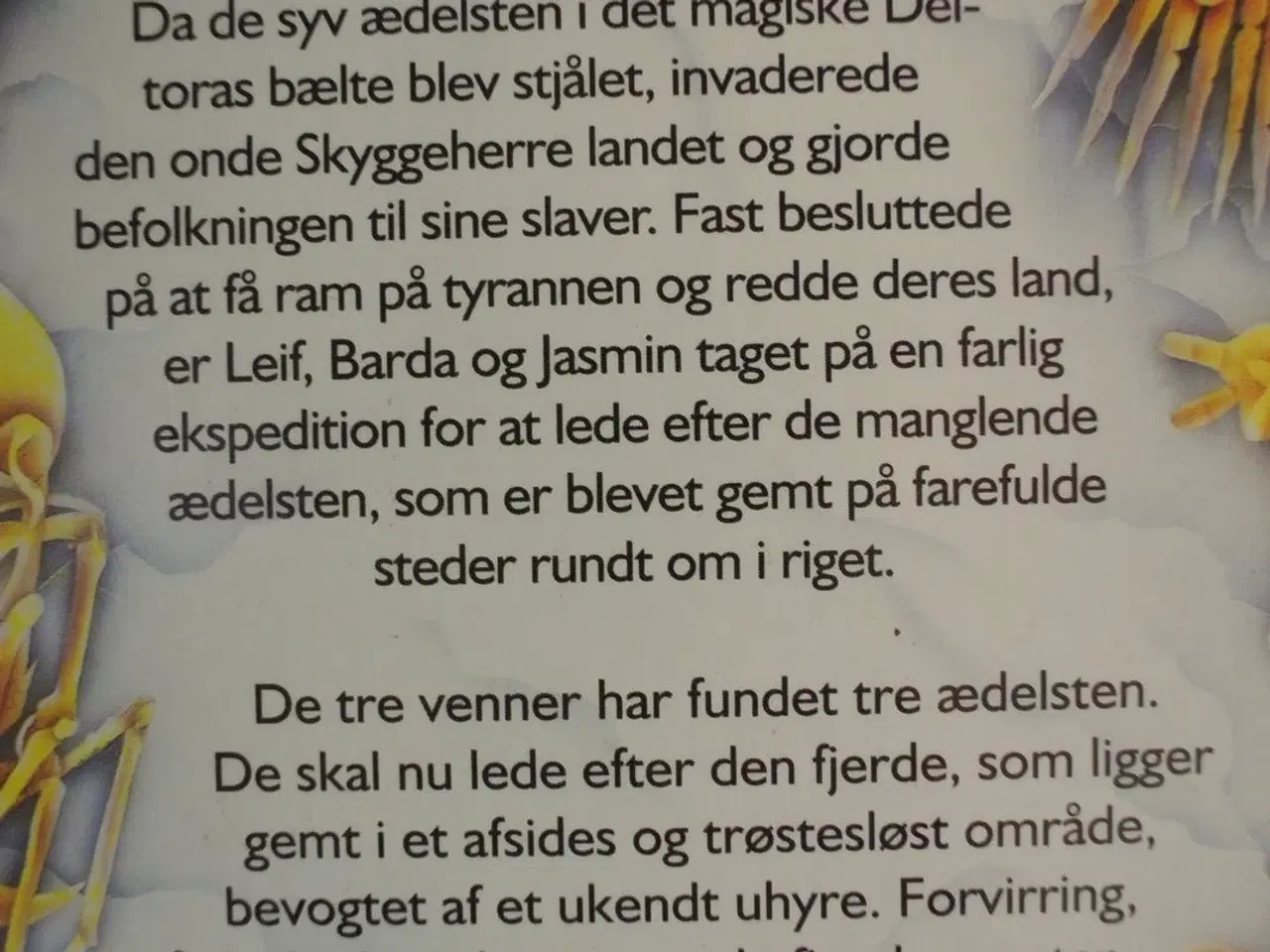 Billede 2 - deltoras bælte 4 - det lumske sand, af emily rodda