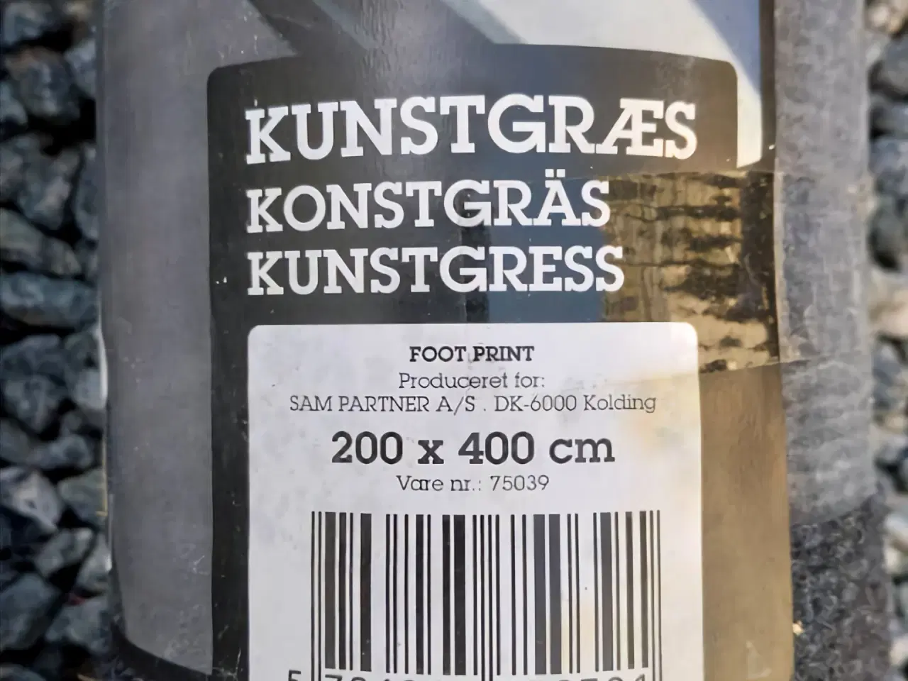 Billede 1 - Kunstgræs 2 x 4 m.