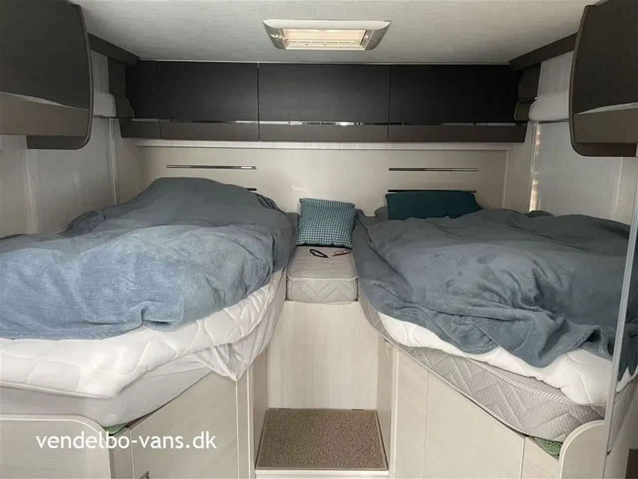 Billede 10 - 2018 - Chausson Welcome 747 GA   Familie camper, enkeltsenge, lounge, alkove