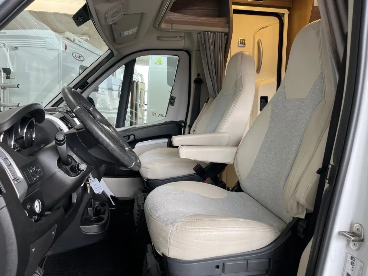 Billede 6 - Fiat Carado 2,3 MJT T337 aut.