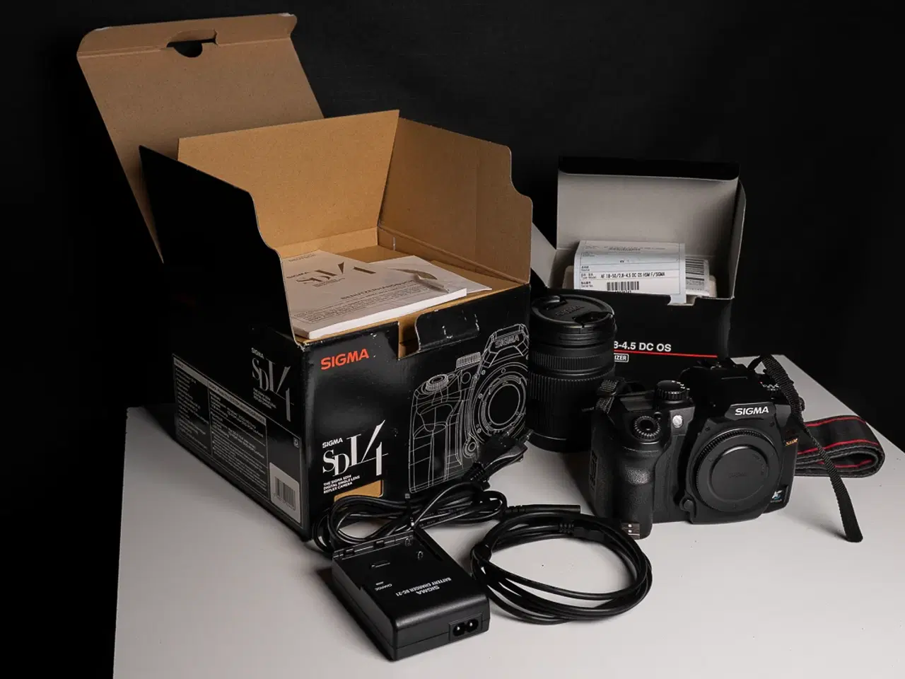 Billede 1 - Sigma SD14 kamera med 18-50mm objektiv