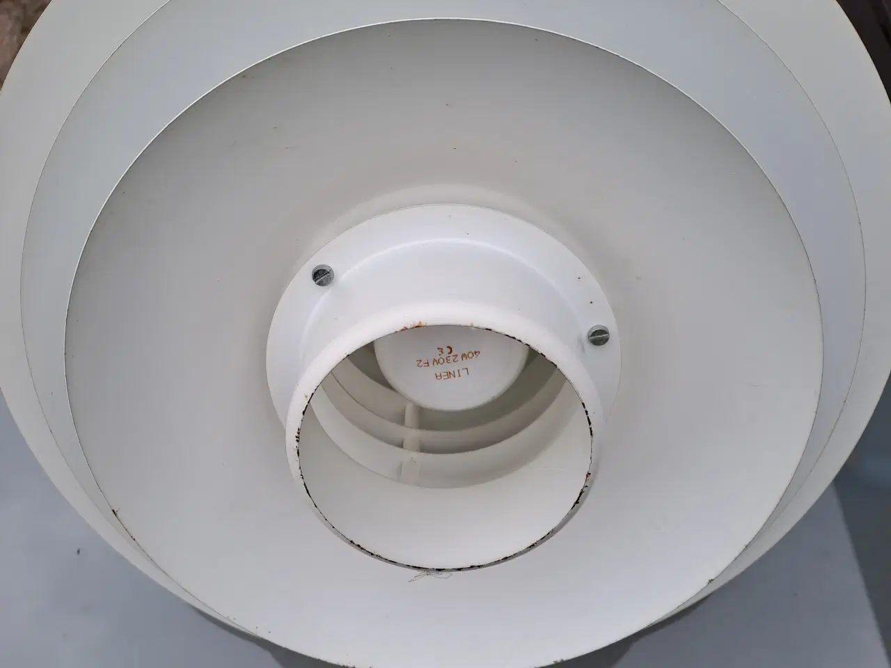 Billede 2 - Lampe til spisebord sofabord eller?.