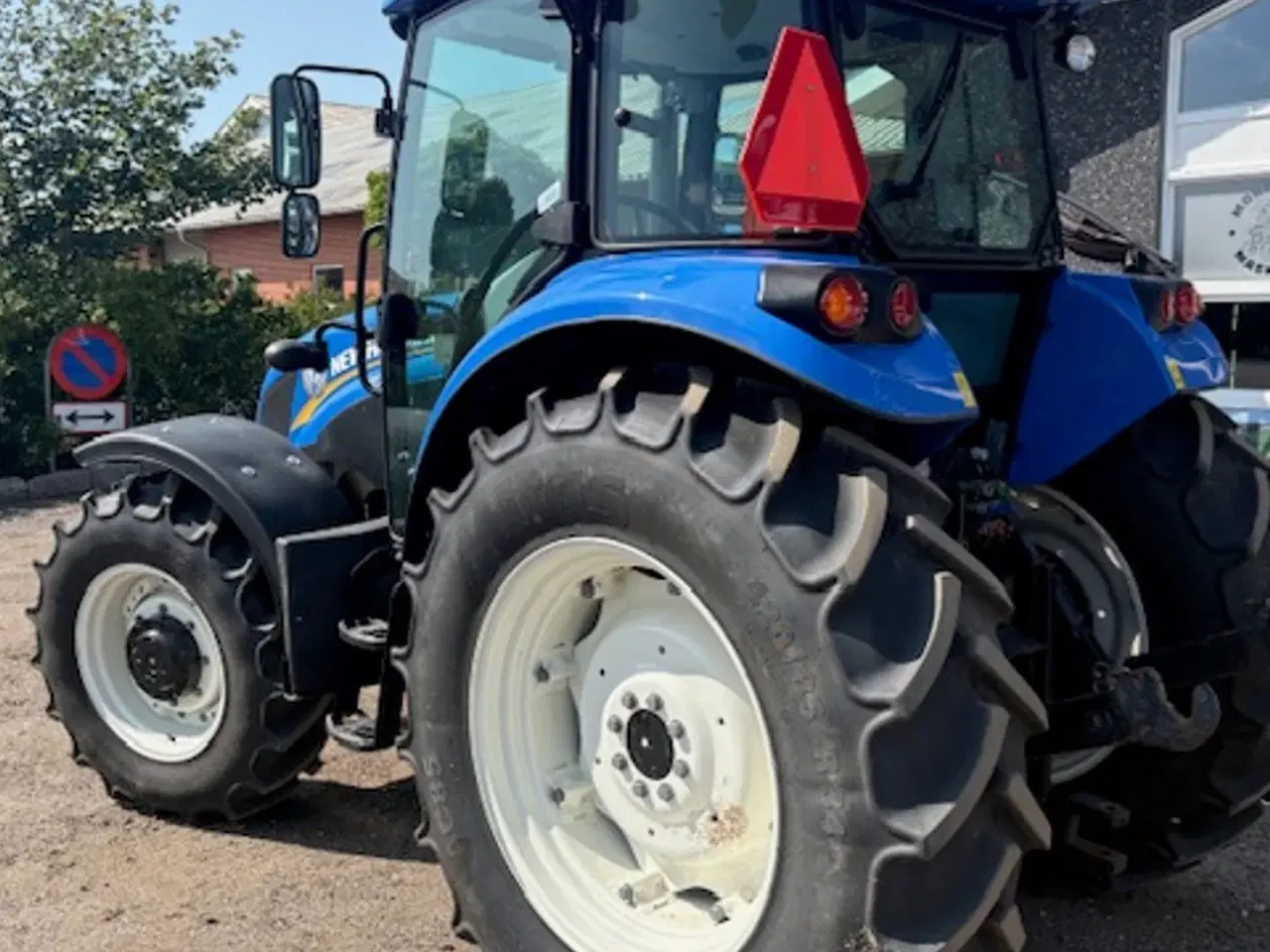 Billede 14 - New Holland T5.95 MED FRONTLIFT + MASSER AF OLIEUDTAG.
