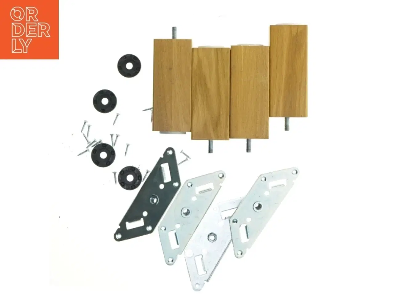 Billede 1 - Møbelben med monteringstilbehør (str. 13,5x5,5 cm)