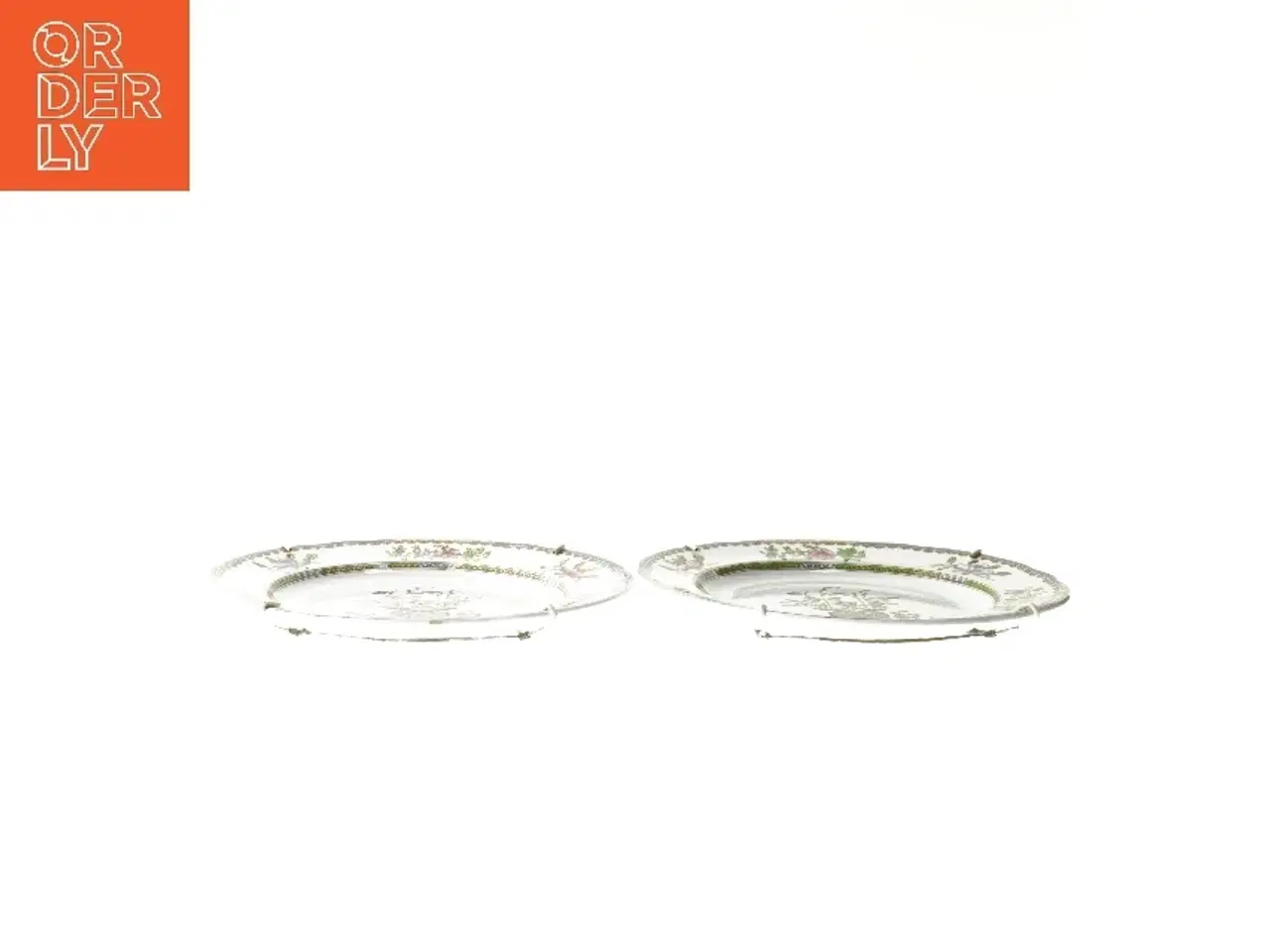 Billede 2 - Porcelænstallerkener med blomsterdesign (str. Ø 23 cm)