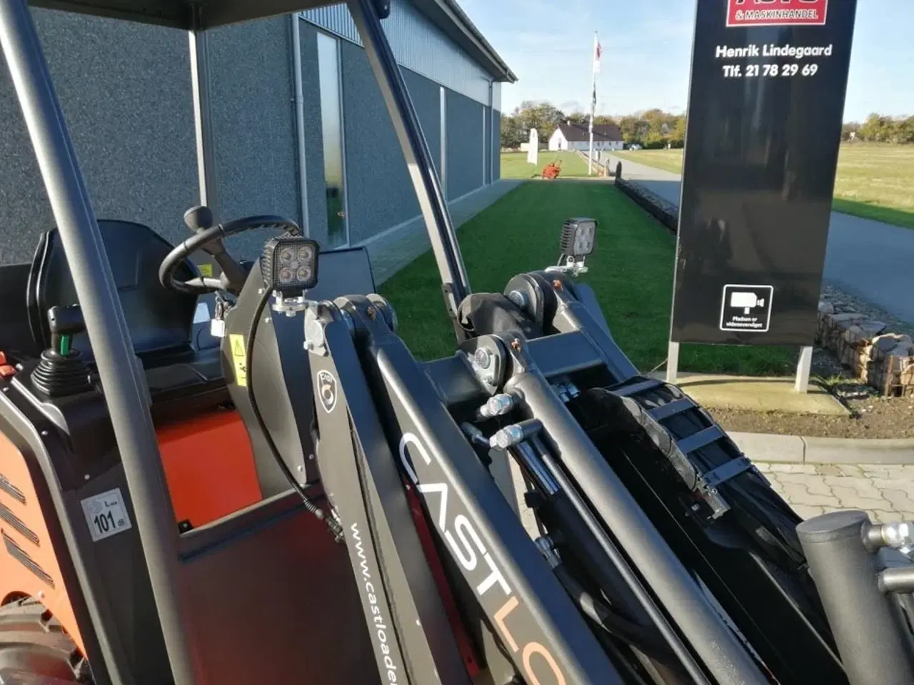 Billede 11 - Cast 825 D