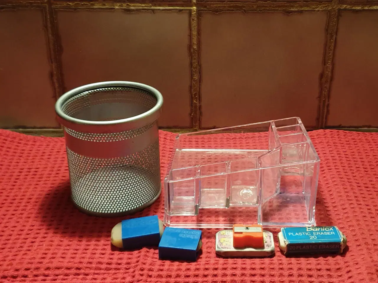 Billede 1 - GRATIS Hobby kassen SE flere fotos