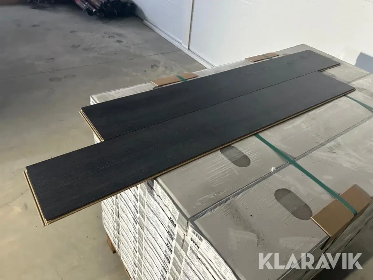 Billede 3 - Laminat gulv HARO Tritty 200 Aqua / Oak contura Black 103m2