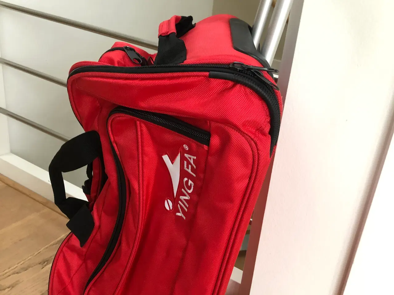 Billede 2 - Rejsetaske på hjul