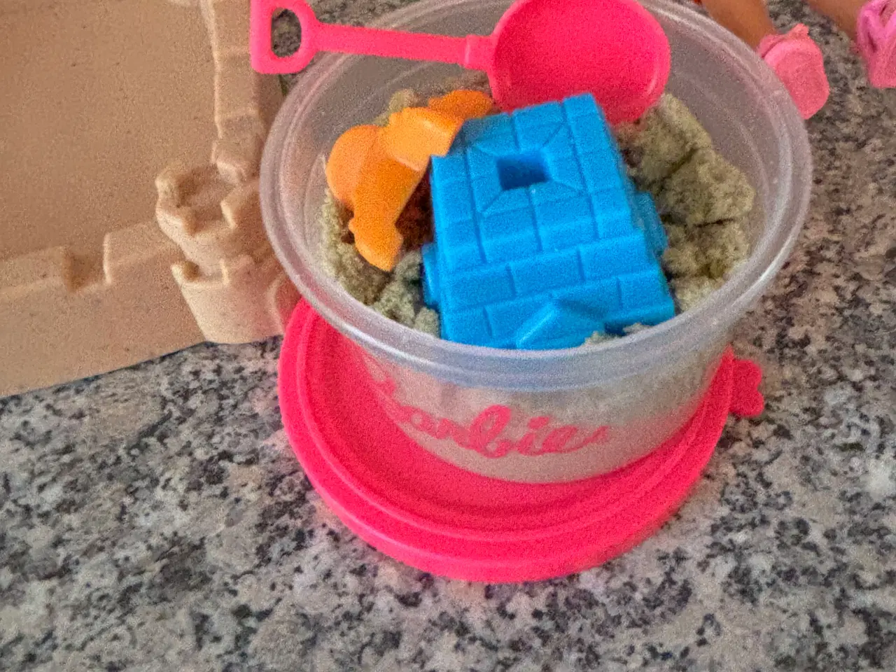 Billede 7 - Barbie strandleg med dukke, hængekøje og strandhus