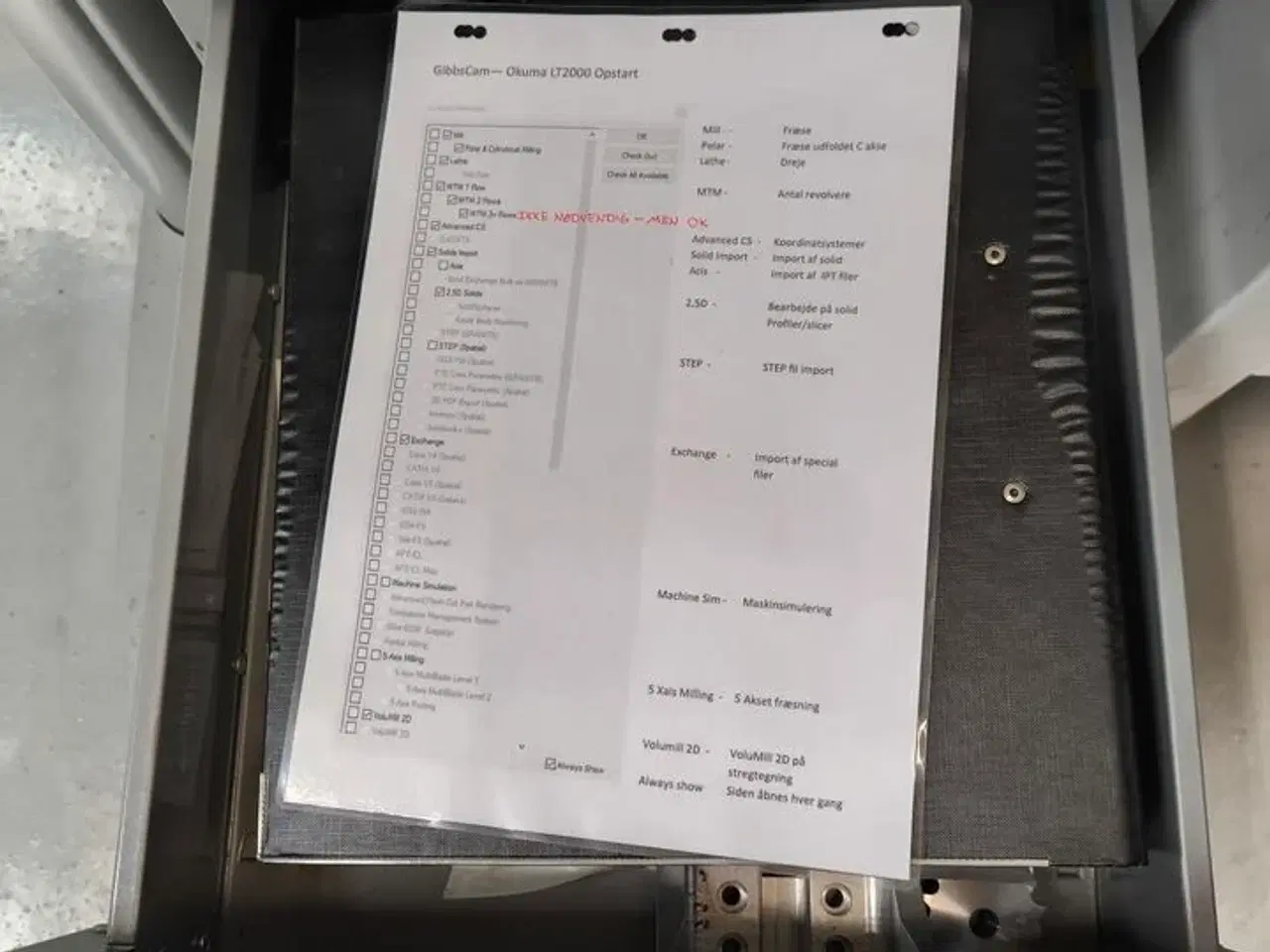 Billede 8 - Elhævesænkebord inkl. indhold og IT udstyr