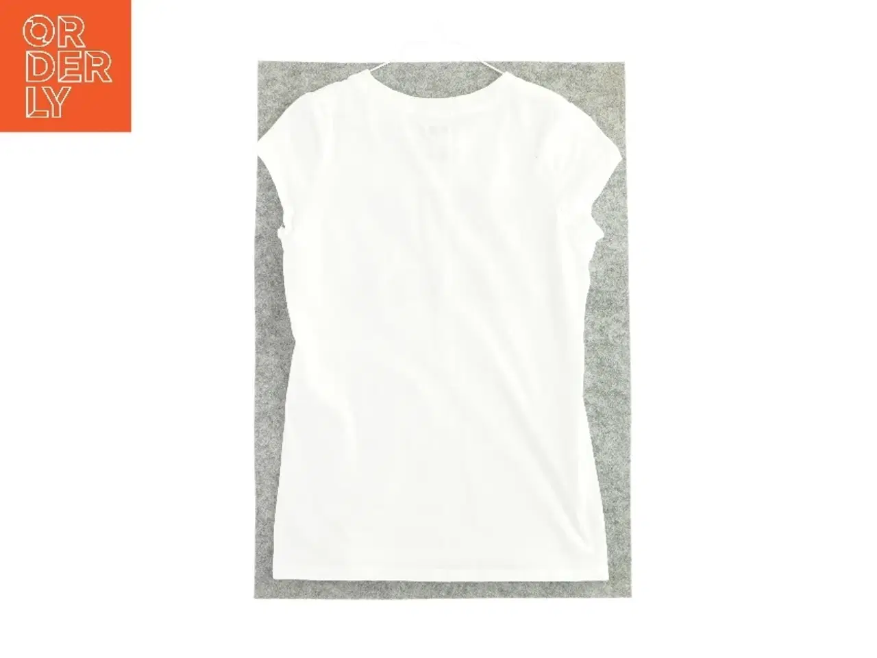 Billede 2 - T shirt fra Levi's. (str. 14 år)