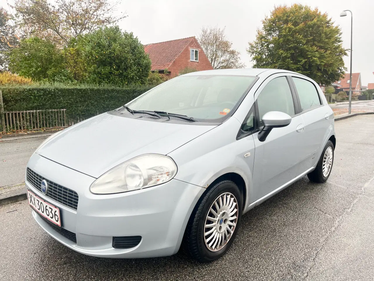 Billede 1 - Fiat Punto 1.4 benzin 2005 1 Ejers -