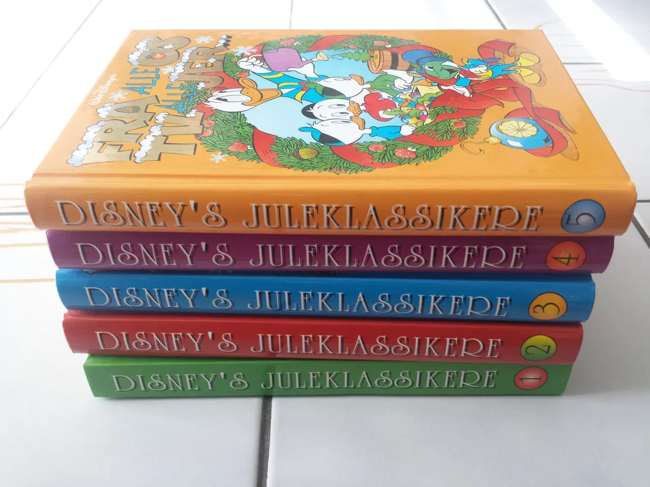 Billede 2 - Disneys Fra Alle Os til Alle Jer