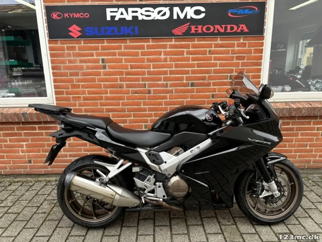 Billede 1 - Honda VFR 800 F