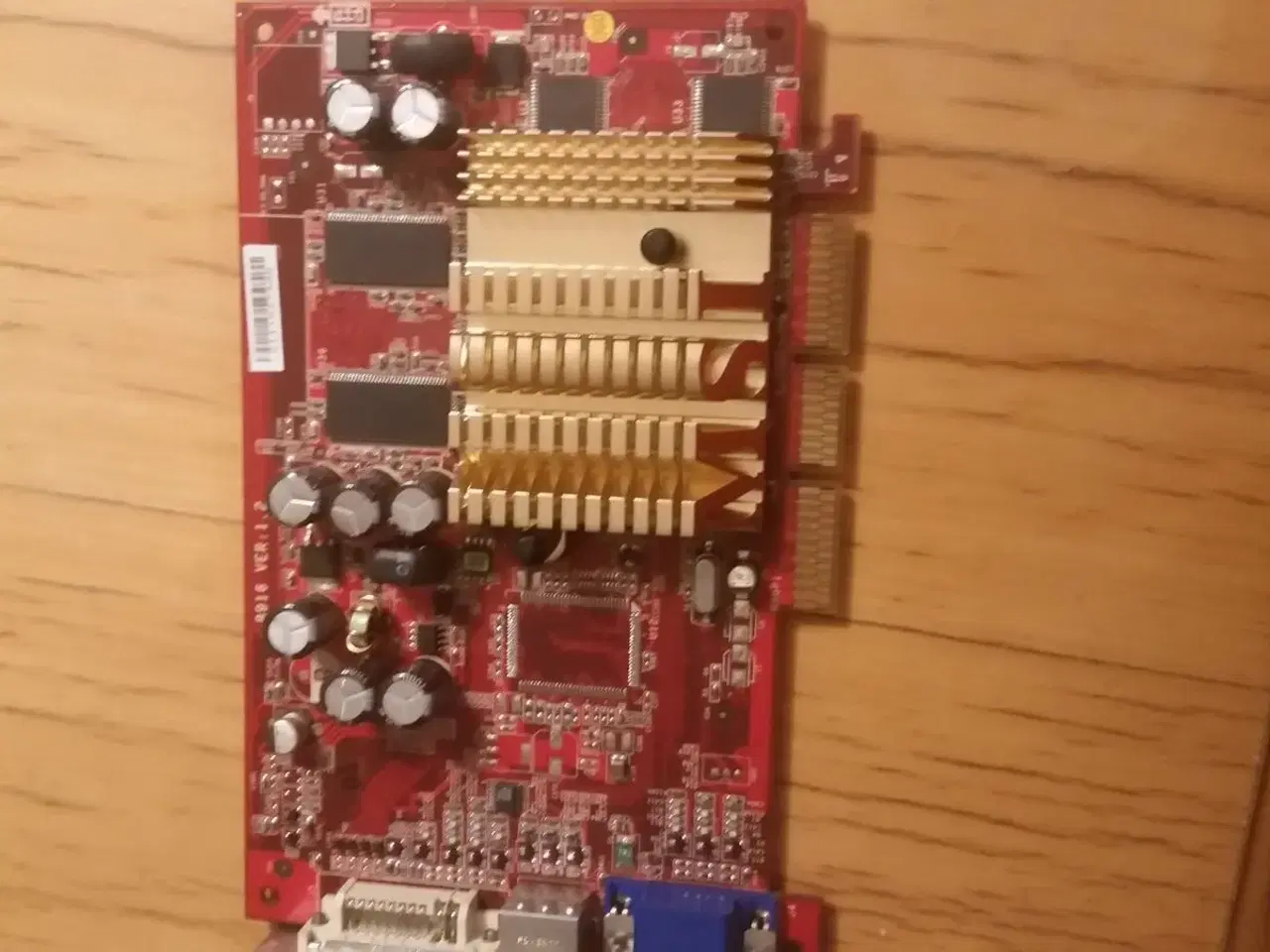 Billede 1 - MSI RX9250-TD256 