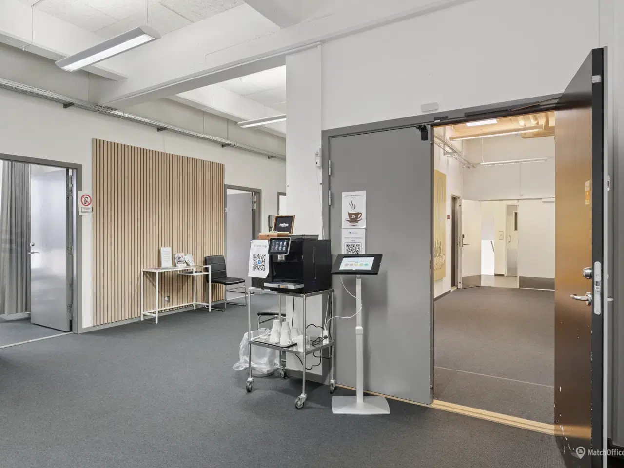 Billede 2 - Lyst kontor- eller kliniklejemål tæt på offentlig transport og Motorring 3