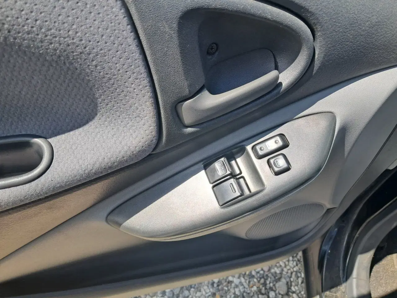 Billede 4 - Toyota Yaris 1,3 Luna Komfort