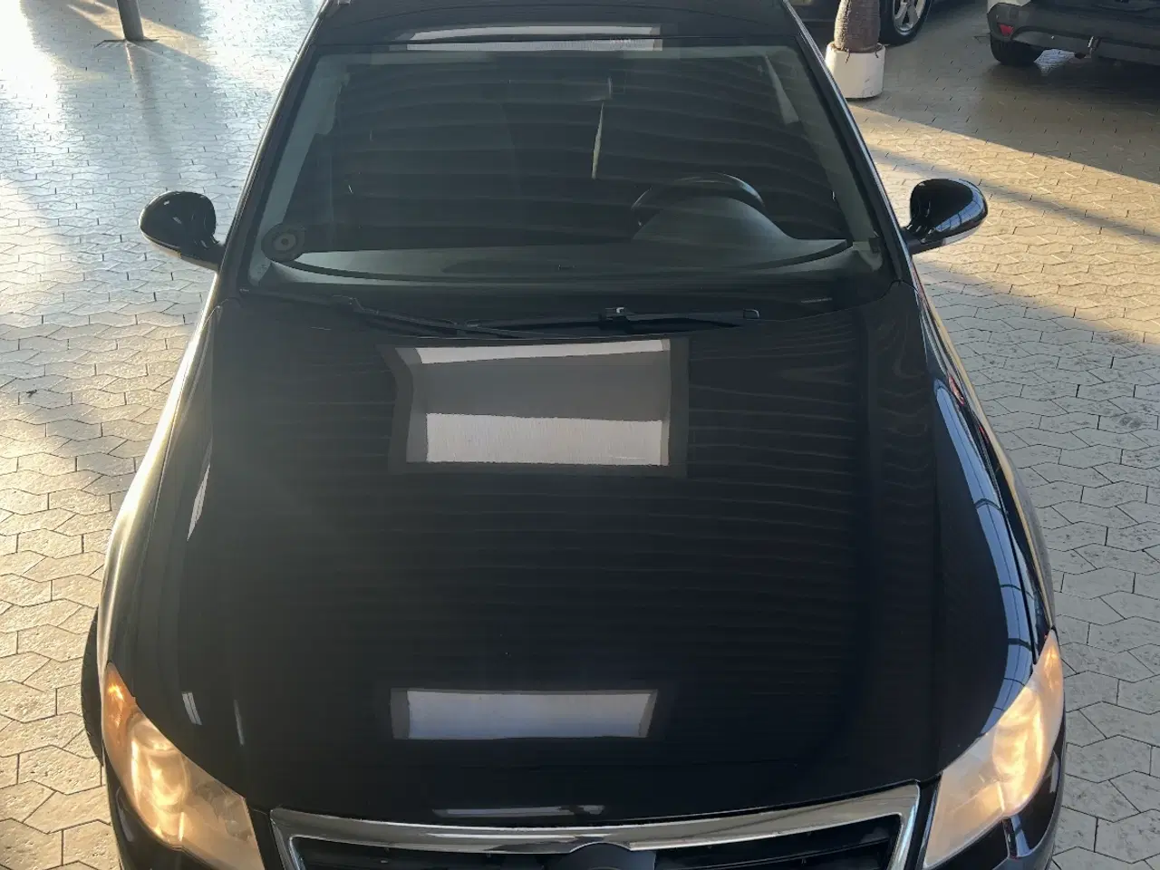 Billede 6 - Rummelig og nysynet