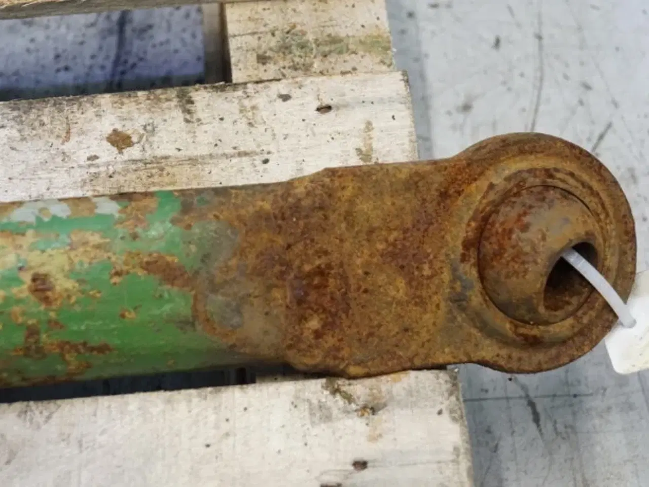 Billede 8 - John Deere 4040 L.H. Liftarm AR80667