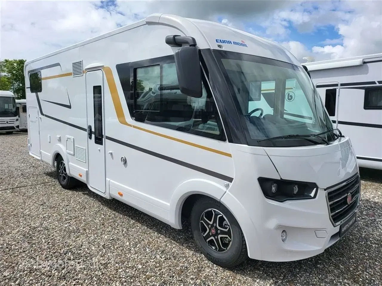 Billede 1 - 2024 - Euramobil Integra Line IL720 EB   A HOME WITH EVERYTHING.