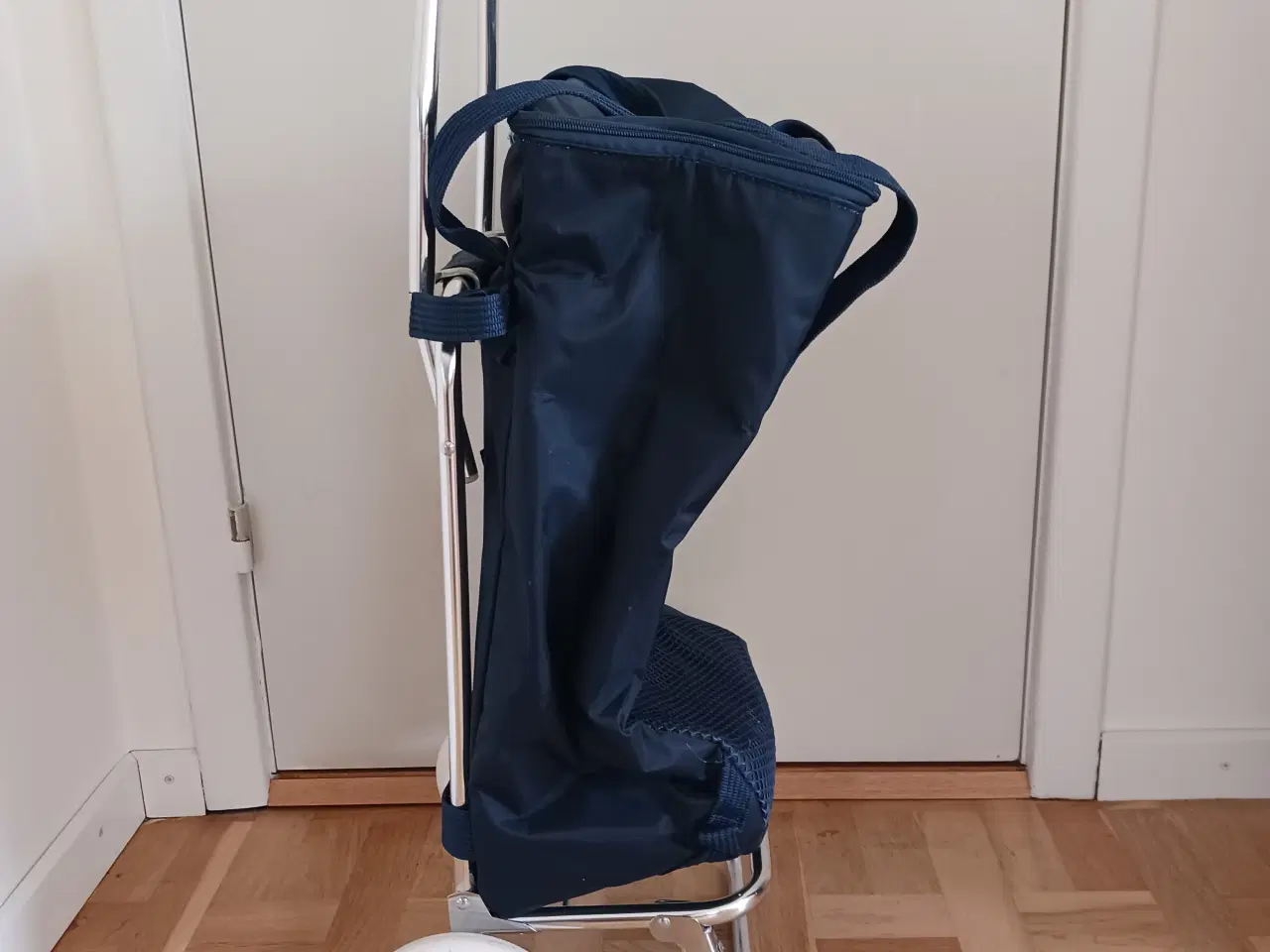Billede 2 - Indkøbstrolley ( indkøbsvogn)