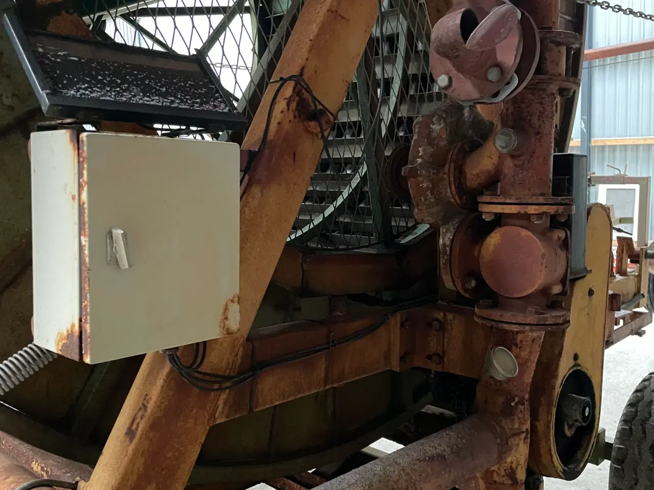 Billede 4 - Bording vandingsmaskine med konstantregn. 