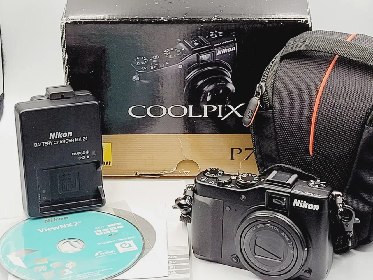 Billede 1 - ⭐️· DIGITALKAMERA: Nikon Coolpix P7000 m. Tilbehør