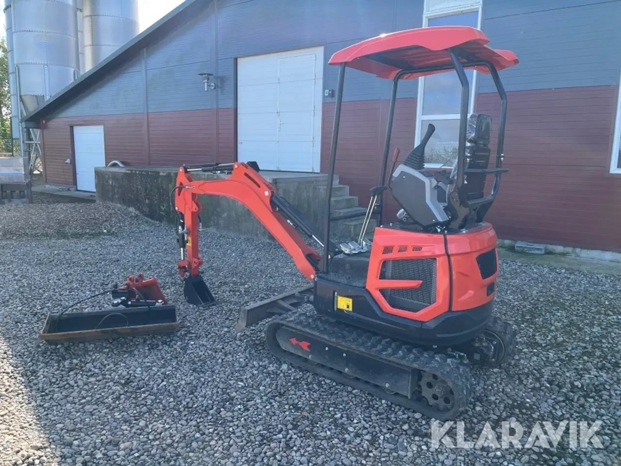 Billede 2 - Gravemaskine MINI EXCAVATOR YFE18 kubota D722