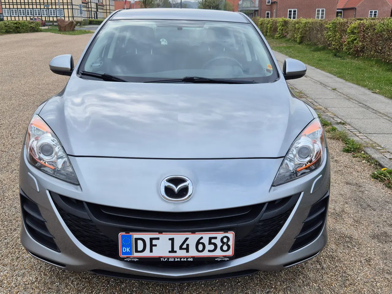 Billede 2 - Mazda 3 benzin, lav km