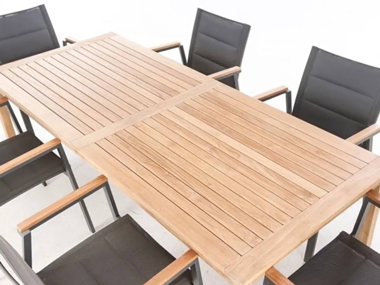 Billede 3 - Et nyt godt havemøbelsæt