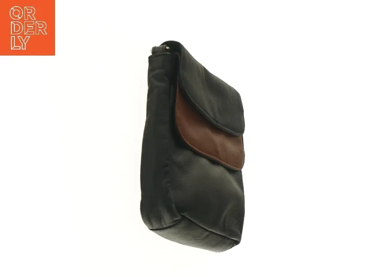 Billede 4 - Lille læder skuldertaske fra Charlotte (str. 18x3x19 cm)