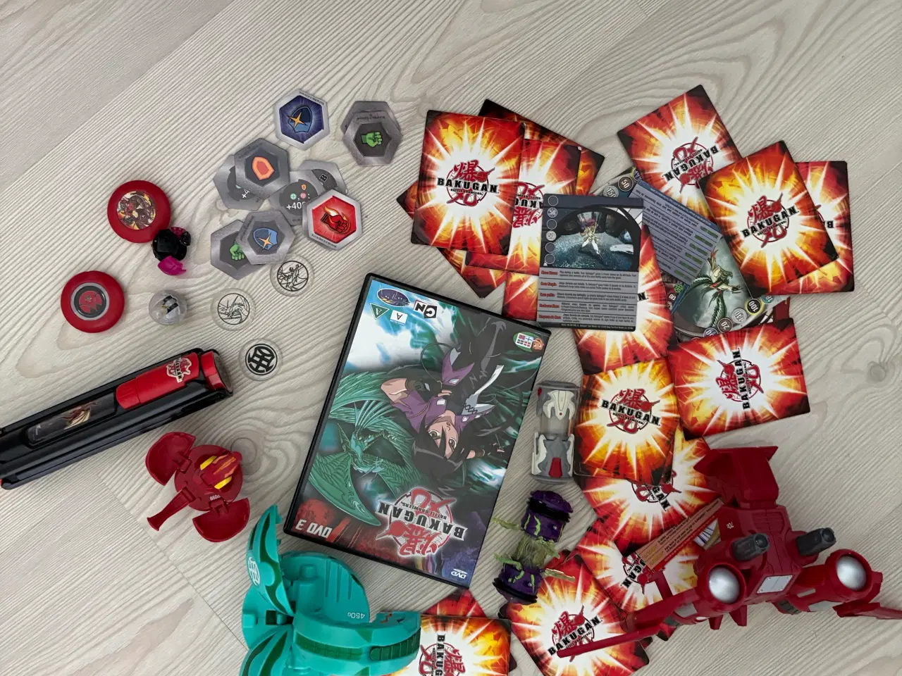 Billede 1 - Bakugan - sæt