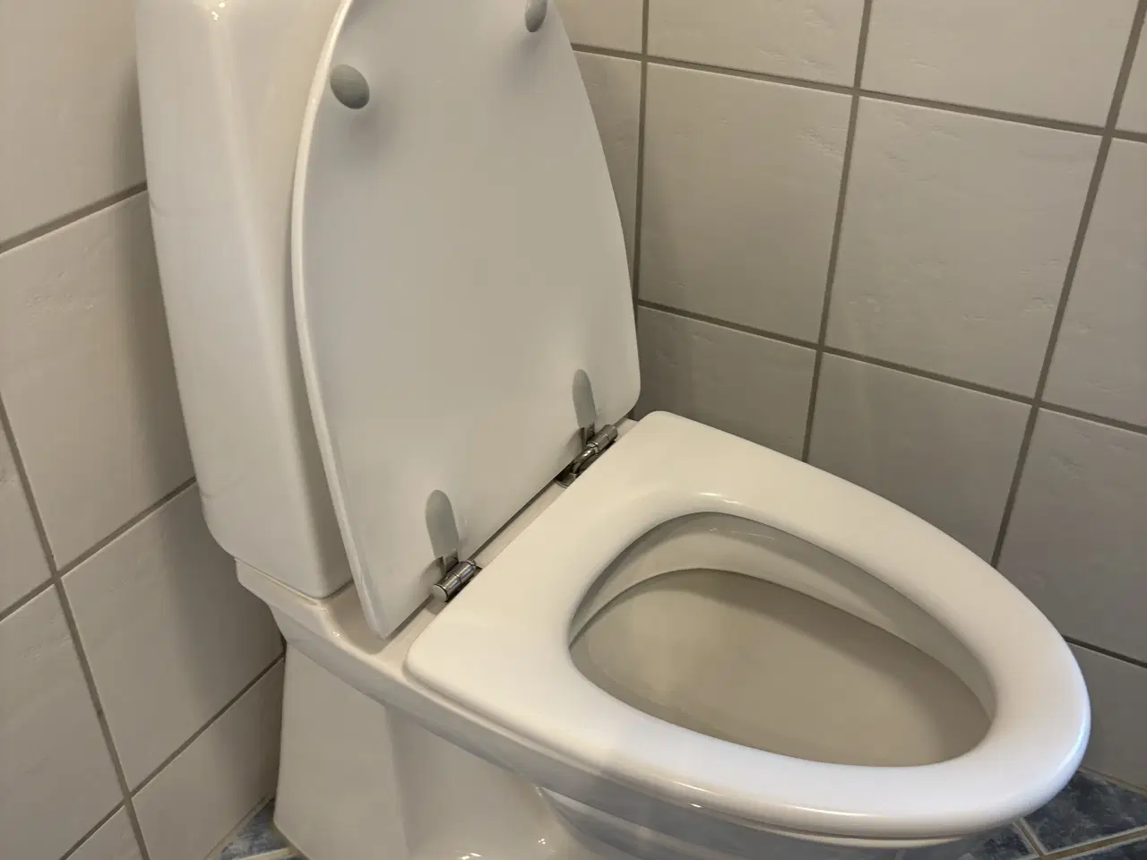 Billede 2 - Ifø toilet sælges for 500kr