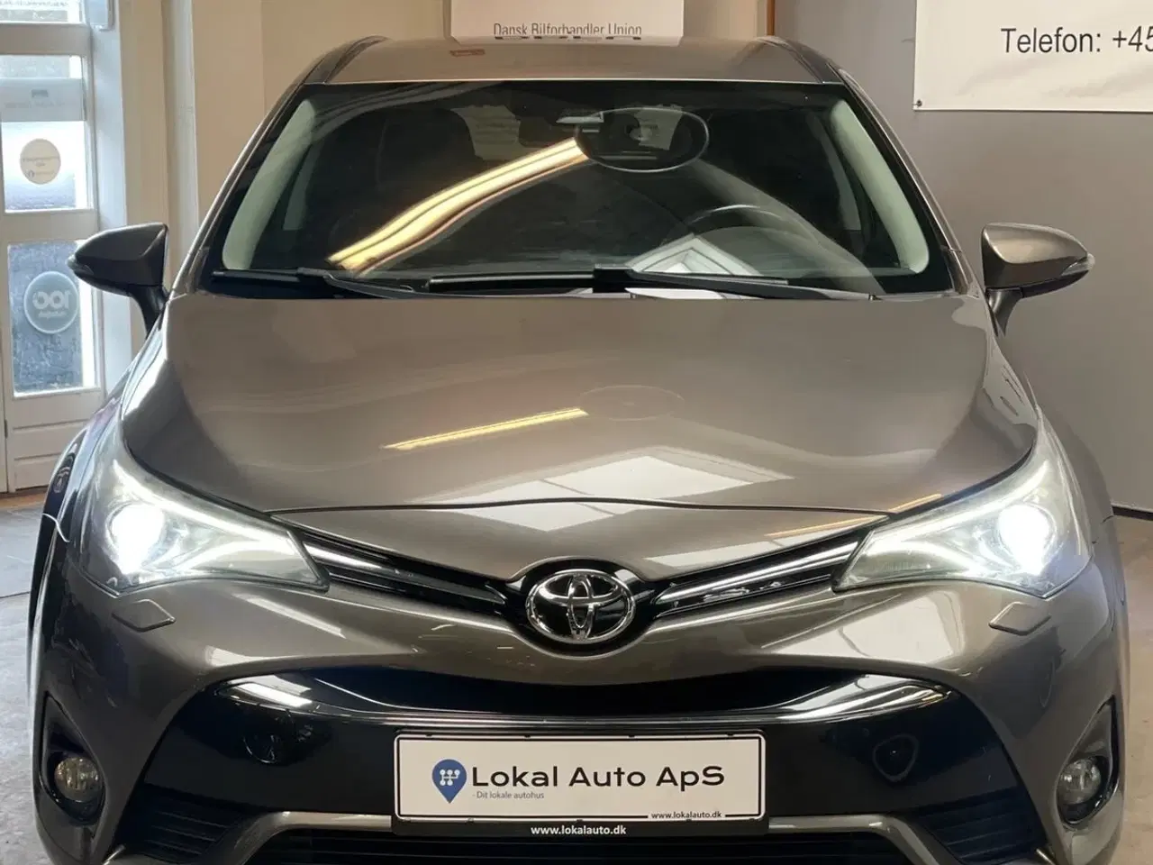 Billede 2 - Toyota Avensis 1,8 VVT-i T2 Premium Touring Sports