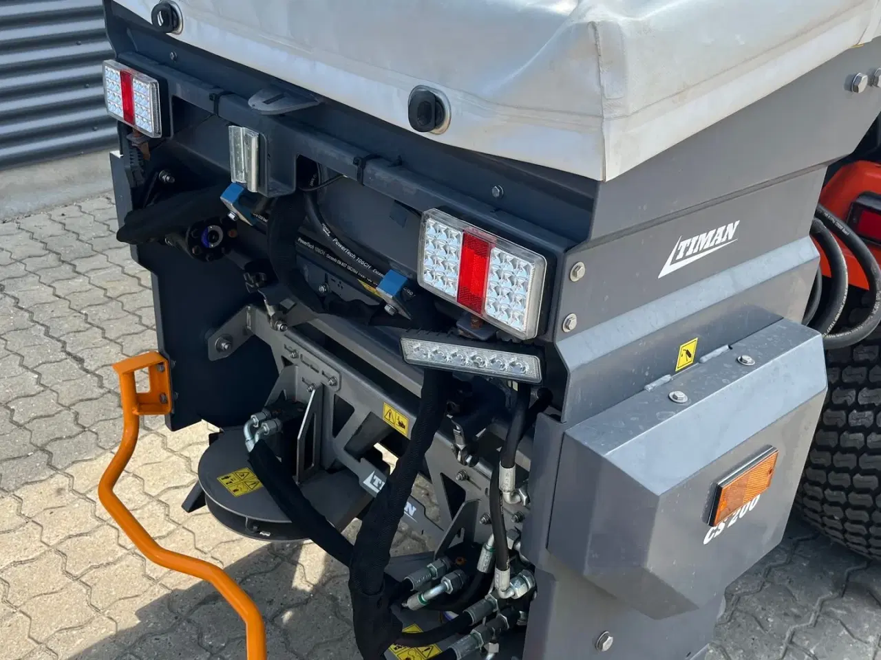 Billede 14 - Kubota BX231 Med v.plov og kombi salter kun kørt 507t