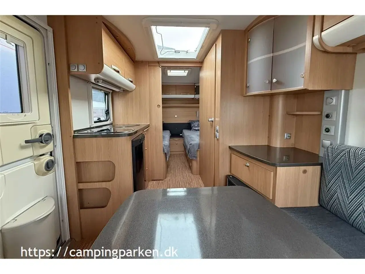 Billede 4 - 2011 - Adria Adora 512 UL Veludstyret og velholdt vogn med enkeltsenge