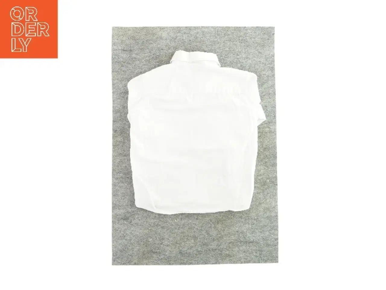 Billede 2 - Skjorte fra Hust (Str. 86)