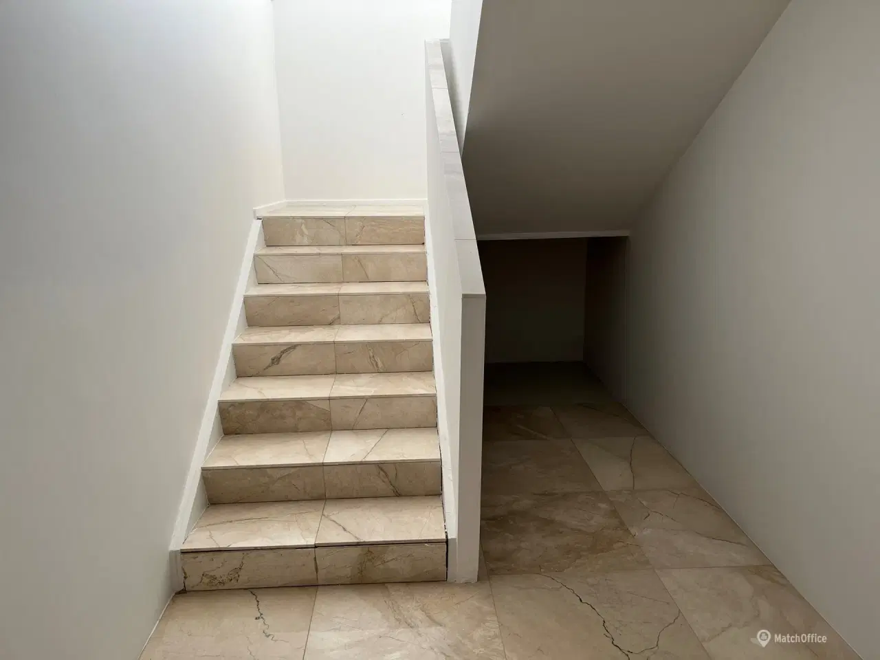 Billede 14 - 238 m² nyistandsat kontor med tilhørende kælder