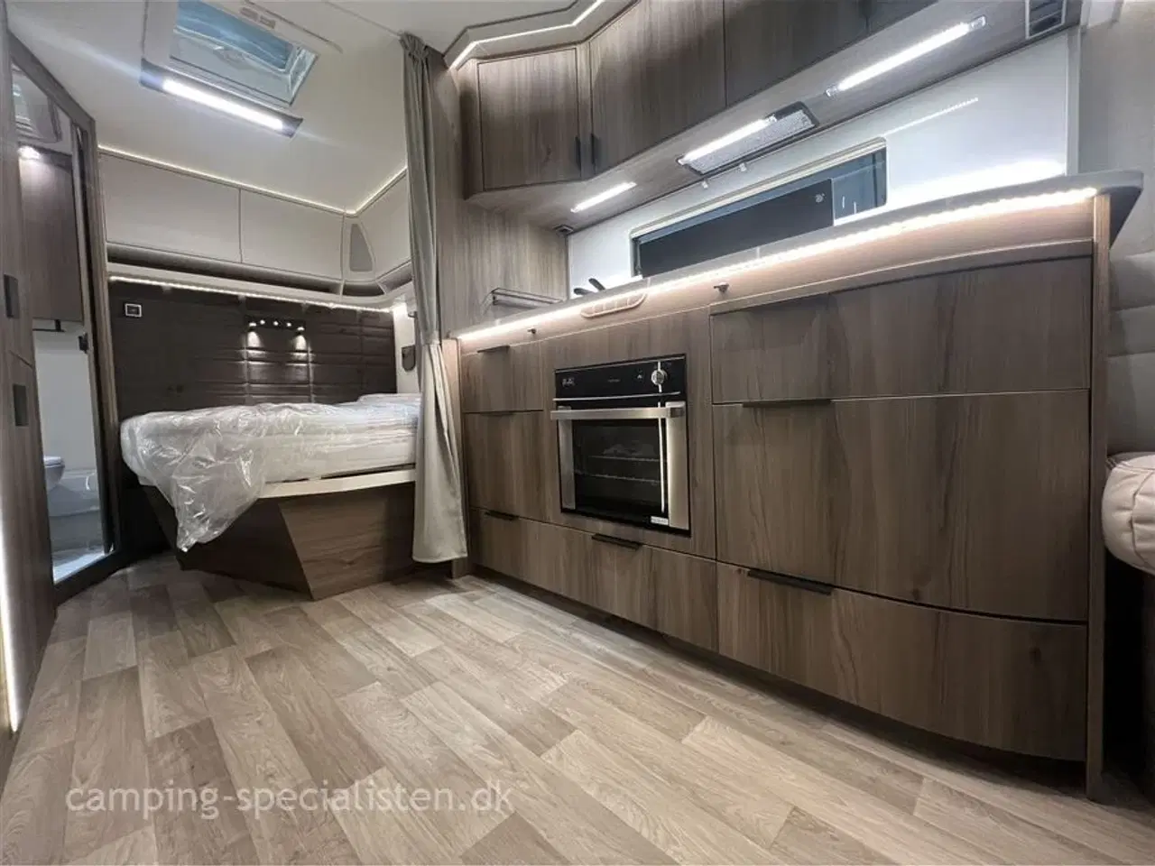 Billede 11 - 2026 - Kabe Smaragd 520 XL KS Premium Line Kabe Smaragd 520 XL KS PREMIUM LINE 2026 - Kommer senere hos Camping-Specialisten i Silkeborg