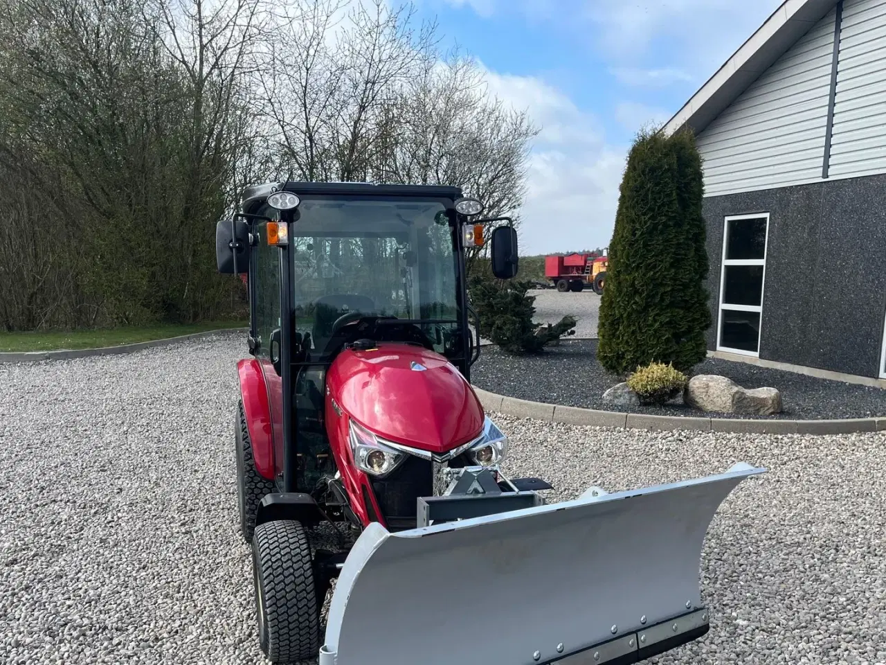 Billede 17 - Yanmar YT 235H 4WD Snow Edition med sneplov og spreder