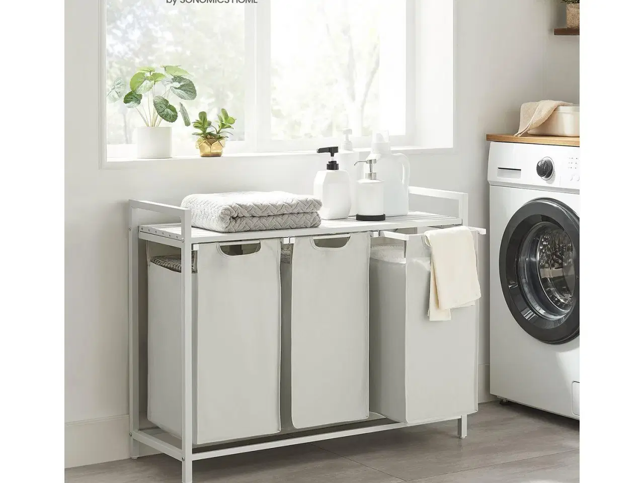 Billede 2 - Vasketøjskurv med 3 rum udtrækkelige poser, hylde, metalramme, 3 × 38 l, 92,5 × 33 × 72 cm, hvid