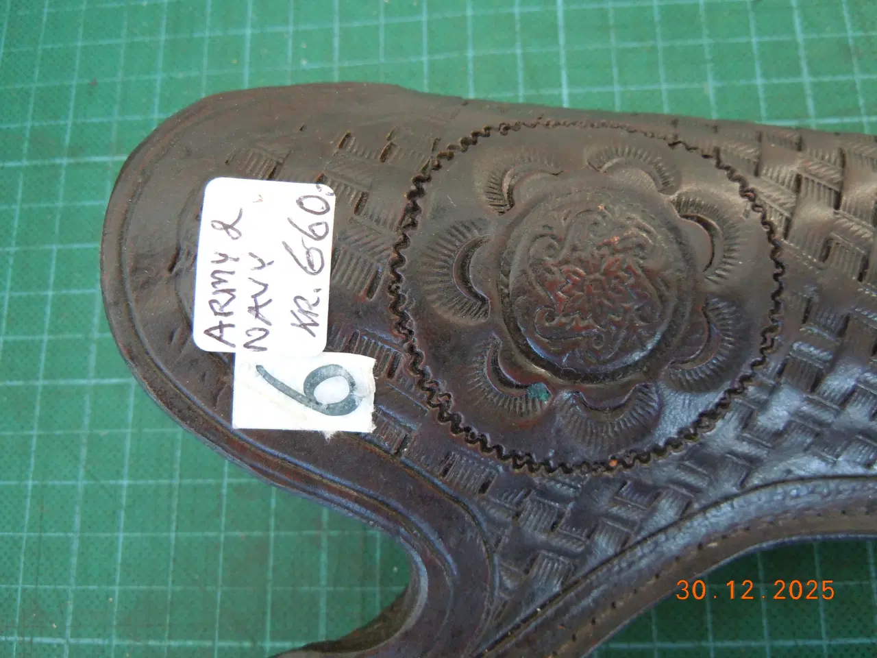 Billede 11 - pistol og revolverhylstre, antikke og nyere.