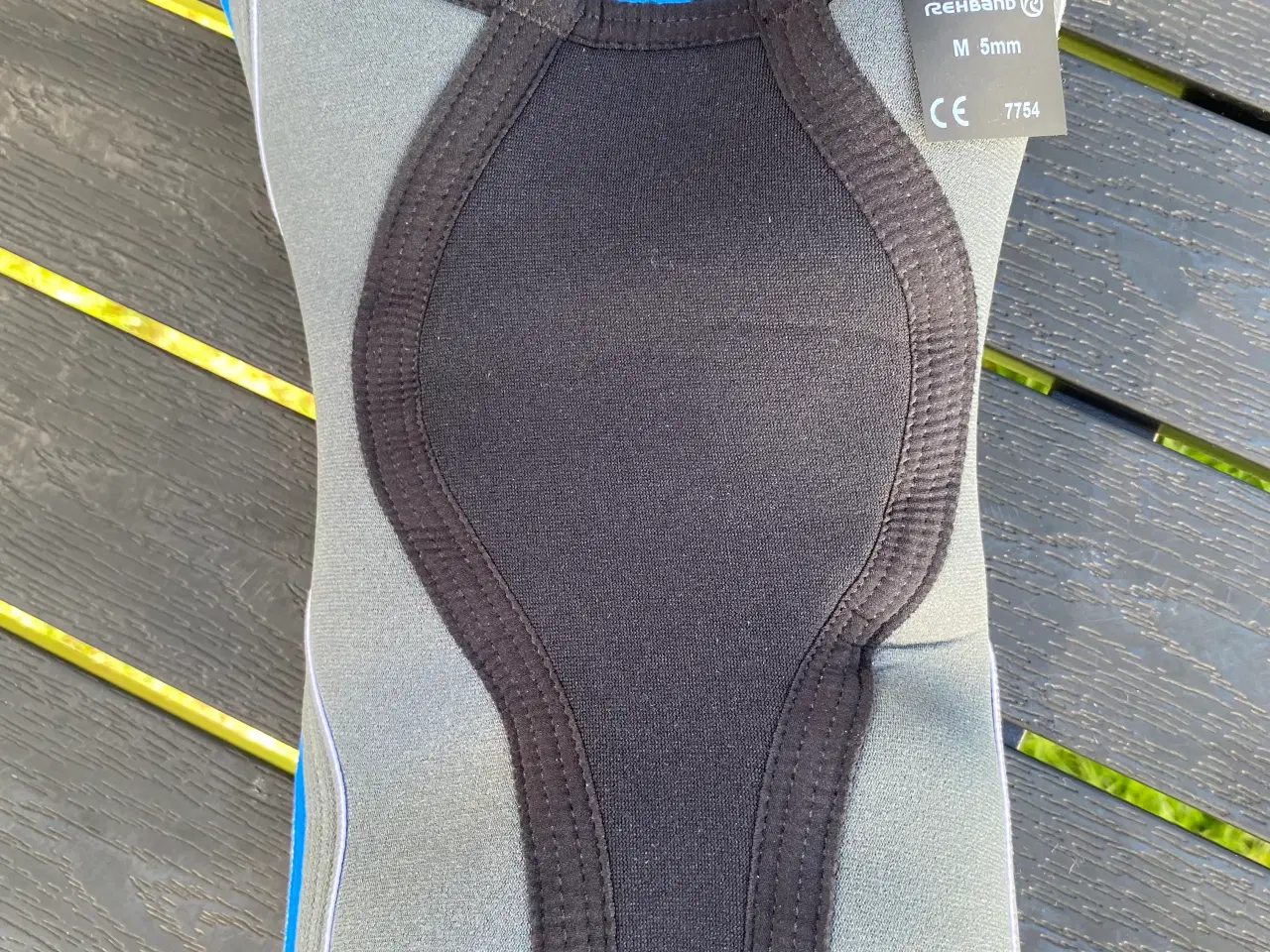 Billede 2 - ⭐️ Rehband knæbind – Str. M (model 7754)