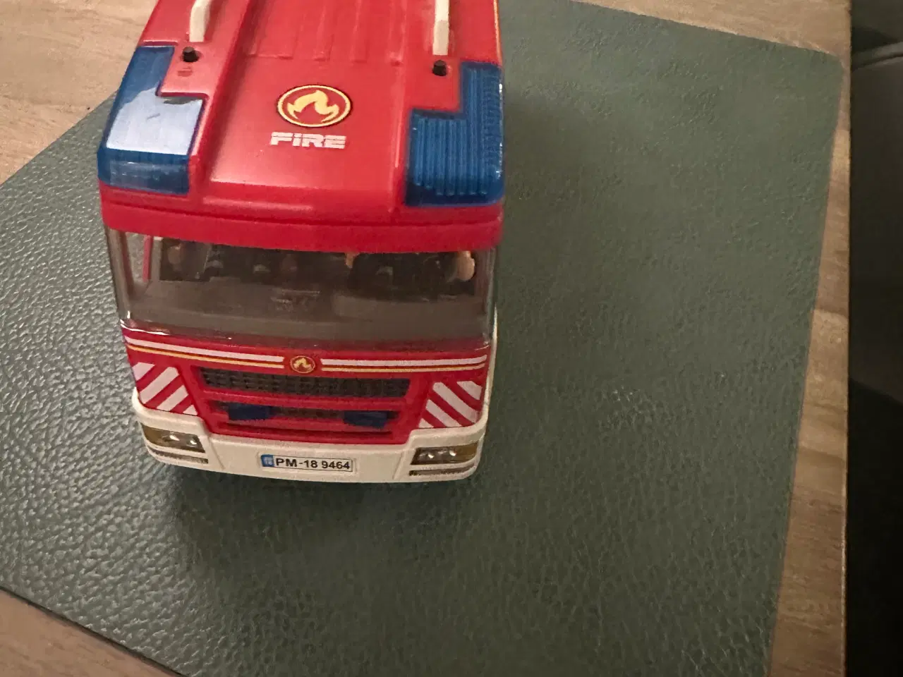 Billede 7 - Stor Playmobil brand og redning pakke