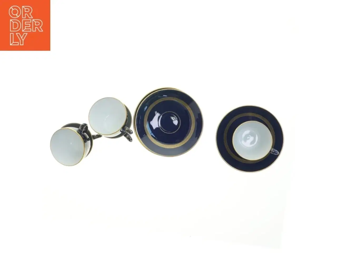 Billede 2 - Sæt af kaffekopper med undertallerkener fra B&G (str. 5 kopper. ø. 8 cm. 5 undertallerkener. ø. 13,5)