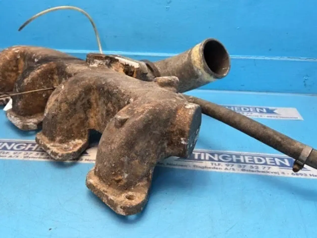 Billede 9 - Case BD336 Udstødningmanifold A154149