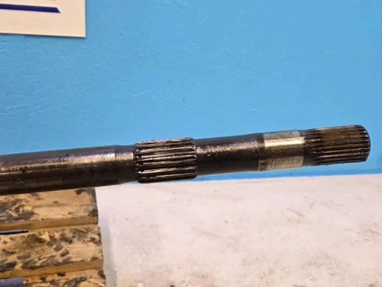 Billede 10 - New Holland LB115B Hjulnav R. 85825029