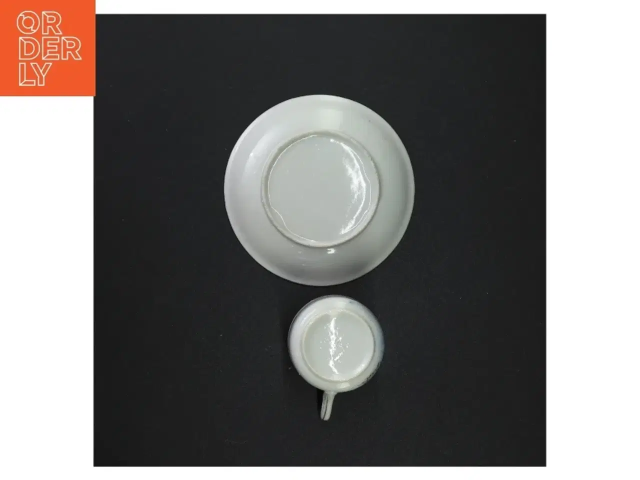 Billede 3 - Kinesisk thekop med underkop (str. 11 x 6 cm)